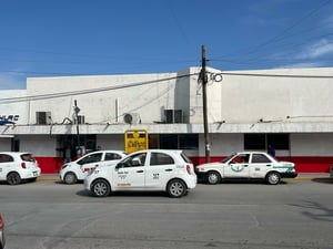 El servicio de taxis en la ciudad registra variaciones en su actividad durante los días de descanso, derivado de la movilidad familiar y la llegada