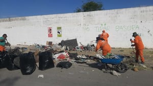La Dirección General de Servicios Públicos continúa implementando acciones permanentes de limpieza a través de las cuadrillas de La Ola, sin embargo,