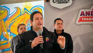 Saltillo, Coahuila, 6 de abril de 2026.- Ante la constante aparición de tiraderos clandestinos en lotes baldíos y arroyos el ayuntamiento reforzará