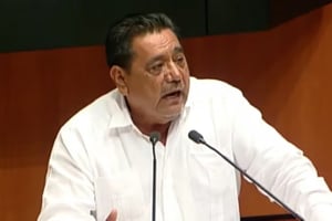 Félix Salgado Macedonio reiteró su lealtad a Morena y descartó cambiar de partido rumbo a 2027, en medio de especulaciones sobre su candidatura.  El senador