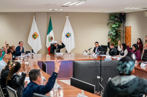 La propuesta para adquirir un predio destinado a ampliar el panteón municipal de Villa de Fuente fue aplazada por el Cabildo, luego de que no se alcanzara
