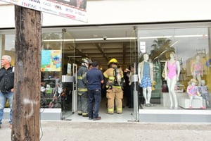 Refuerzan protocolos de seguridad sin incidentes reales.  La mañana del viernes se llevó a cabo un simulacro de conato de incendio en una tienda