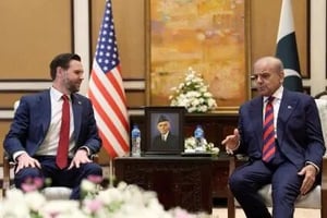 Irán y Estados Unidos concluyeron la primera fase de conversaciones en Pakistán, con avances preliminares y el intercambio de textos para confirmar acuerdos