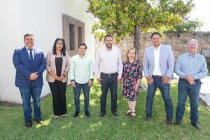 El alcalde informó que, en coordinación con el gobernador Manolo Jiménez, se impulsan proyectos en educación, desarrollo económico, deporte y cultura.