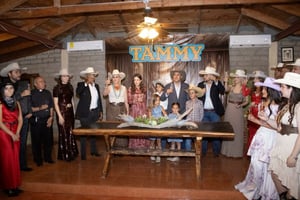 La Expoasis Ganadera Múzquiz 2026 inició con gran participación, reuniendo autoridades, productores y familias en una celebración que fortalece tradición,