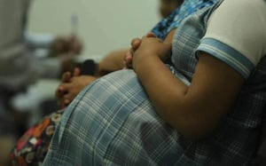 El Gobierno de México implementará en 2026 una estrategia en 50 municipios prioritarios para prevenir el embarazo infantil y combatir la violencia sexual