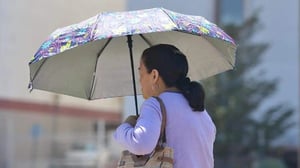 Las autoridades de salud advierten sobre los efectos del calor en la población vulnerable y refuerza medidas para prevenir