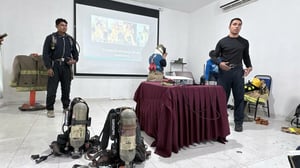 Academia capacita a 23 cadetes durante seis meses con formación teórica y práctica especializada.  Un total de 23 cadetes forman parte de la nueva