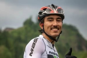 El ciclista mexicano Gerardo Ulloa ganó el oro en la prueba XCO del Panamericano 2026 en Paraguay, consolidando su dominio en ciclismo de montaña  Ulloa domina