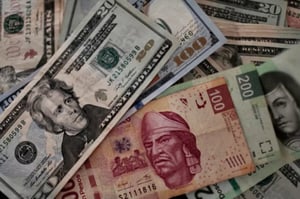El dólar sube globalmente tras intensificación del conflicto en Medio Oriente, impulsando el petróleo Brent y debilitando al euro y otras monedas G10 mundiales