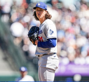  Los Dodgers hicieron ajustes en la parte alta de su alineación, bajando a Kyle Tucker al cuarto turno y subiendo a Freddie Freeman al segundo puesto.