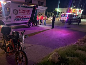 GRUM atendió la emergencia tras el fuerte accidente.  Una mujer terminó hospitalizada luego de ser violentamente atropellada por un motociclista la noche