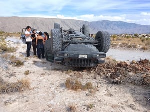 El accidente movilizó a las autoridades.  Lo que prometía ser un paseo lleno de adrenalina terminó con un buen susto para cuatro jóvenes, luego