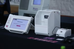 El INE implementará urnas electrónicas en casillas especiales de Coahuila para agilizar la votación y evaluar tecnología electoral en los comicios