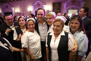 Se ha priorizado el abasto de medicamento y material de curación en todas las unidades del estado.  A nombre de las y los coahuilenses, el gobernador Manolo