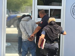 Vecino pidió apoyo de la Policía tras temer por su seguridad  Un hombre terminó detenido por elementos de la Policía Municipal luego de protagonizar