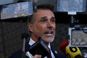 El diputado Sergio Mayer aseguró que su salida de Morena se debió a “maltrato” interno y falta de respaldo, aunque continuará votando a favor de la