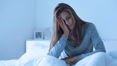 Cómo identificar la fatiga crónica: síntomas clave y posibles orígenes