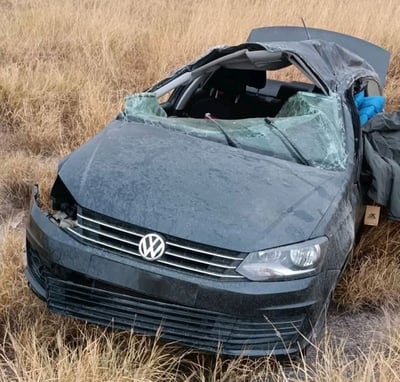 Dueña de iglesia fallece en volcadura sobre autopista Premier Nueva Rosita