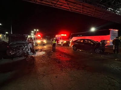 Dos vehículos protagonizan accidente en la carretera 57 frente al Tec de Agujita
