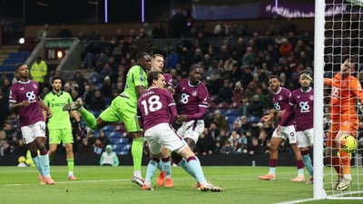 Fulham derrota 3-2 a Burnley en un duelo intenso de la Premier League