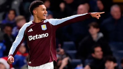 Aston Villa vence 2-1 al Chelsea y suma su undécima victoria consecutiva