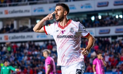 Delantero del Toluca iguala hazaña de 'Dumbo' López en goleo y título