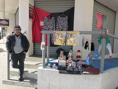 Entre la huelga y la vendimia: trabajador del Monte de Piedad busca sostener a su familia