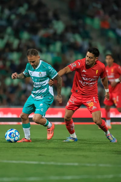 Necaxa sorprende y vence a Santos Laguna en el TSM