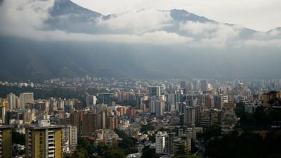 Venezuela afirma calma y estabilidad tras alerta de Estados Unidos
