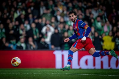 Barcelona supera al Racing y avanza a cuartos de Copa del Rey