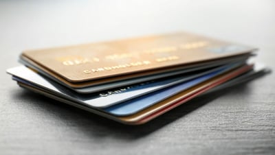 JPMorgan advierte recorte de crédito por límite a intereses propuesto