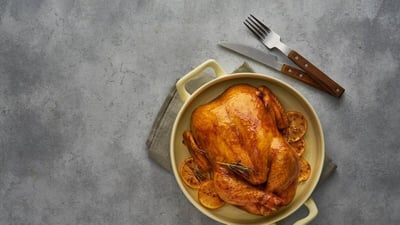 ¿Cómo recalentar pollo rostizado correctamente? Métodos fáciles y rápidos