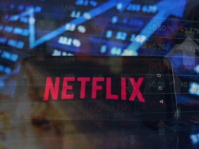 Acciones de Netflix se disparan; WBD revisa propuesta mejorada