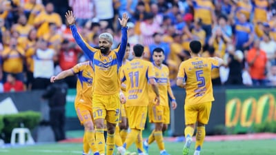 Tigres golea 4-1 a Chivas en el Universitario con doblete de Juan Brunetta