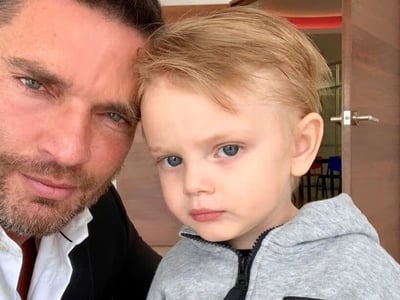 Foto de Julián Gil junto a su hijo Matías causa polémica