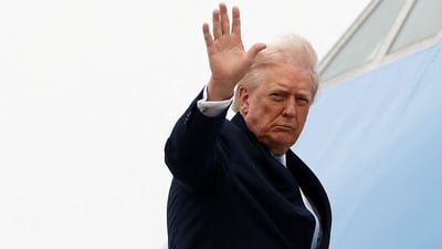 Trump descarta escalada con Cuba y afirma que el país “se derrumba”