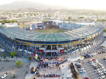 Acereros inaugura temporada de béisbol