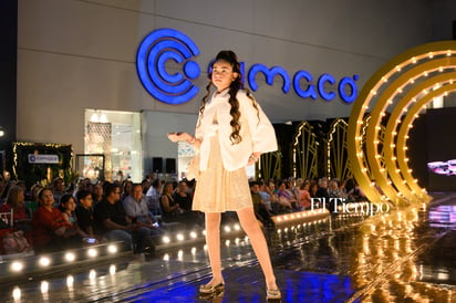 Pasarela Cimaco otoño invierno 2024

Desfile de moda otoño invierno, Cimaco Monclova CIMACOMONCLOVA

Desfile de moda otoño-invierno de la tienda Cimaco en la ciudad de Monclova, Coahuila Paseo Monclova, Monclova Coahuila, México

Paseo Monclova, Monclova, Coahuila, México, Moda, Desfile, Cimaco