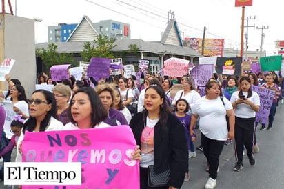 ¡Mujeres en pie de lucha!