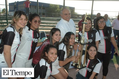 PREMIARON A LOS CAMPEONES