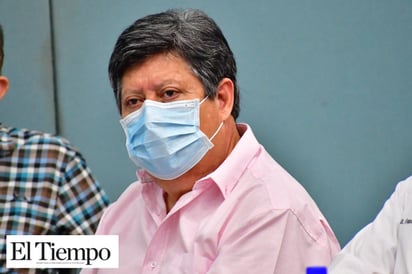 60 trabajadores de la  clínica 7 incapacitados