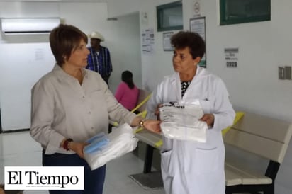 Entrega equipo de protección  ‘Yola’ Cantú a Hospital General