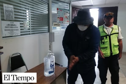 Envían a resguardarse a  trabajadores de 60 años