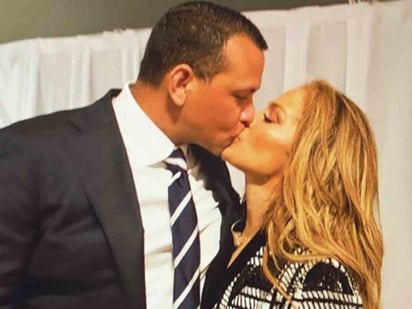 JLo pospone su boda con Alex Rodriguez debido al coronavirus