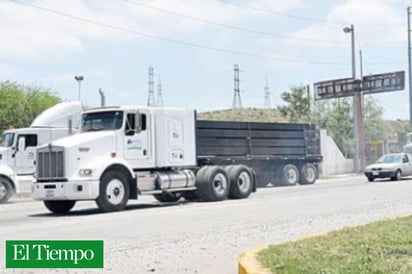 A un paso de parar  transporte de carga