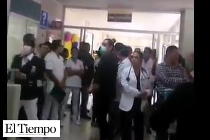 'Aquí no se va a atender a nadie con coronavirus; aquí los vamos a quemar', amenazan en Michoacán