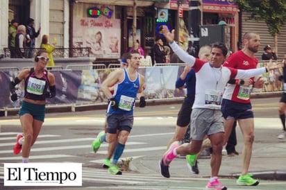 Germán Silva cumple Maratón en Caminadora