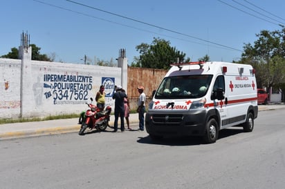 Embisten a motociclista