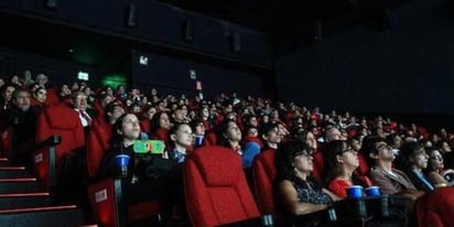 Canacine busca protocolos para abrir salas de cine